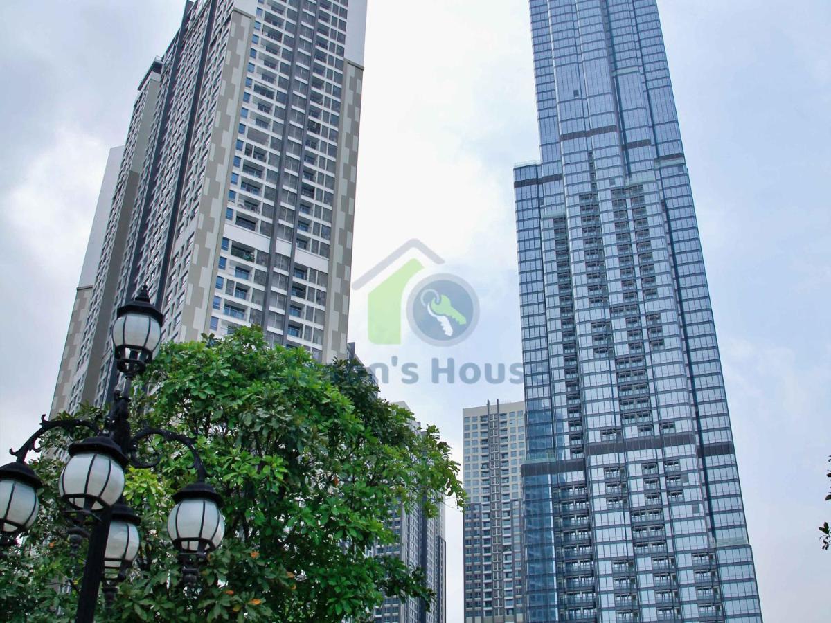 Jason's House - Vinhomes Park Apartment Ho Chi Minh City